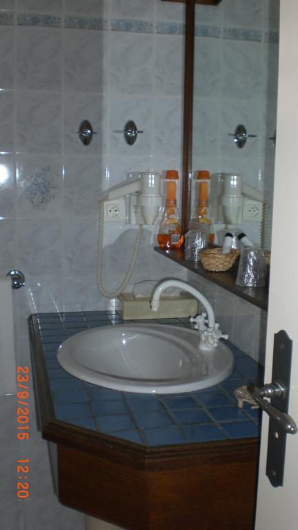 Auberge De L'Atre Quarré-les-Tombes 객실 사진